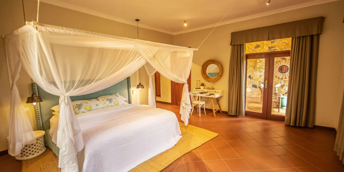 7-days-luxury-lodge-safari-going-to-lake-manyara-serengeti-national-park-ngorongoro-crater-lake-eyasi-and-tarangire-national-park1 7-days-luxury-lodge-safari-going-to-lake-manyara-serengeti-national-park-ngorongoro-crater-lake-eyasi-and-tarangire-national-park1
