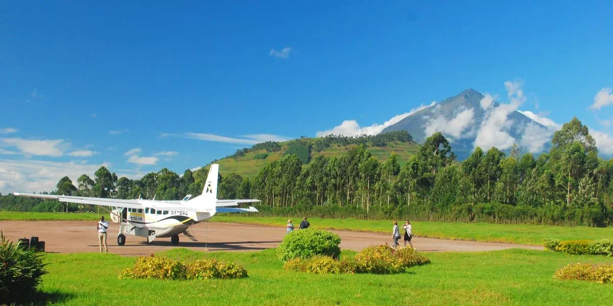 10-days-masai-mara-and-gorillas10