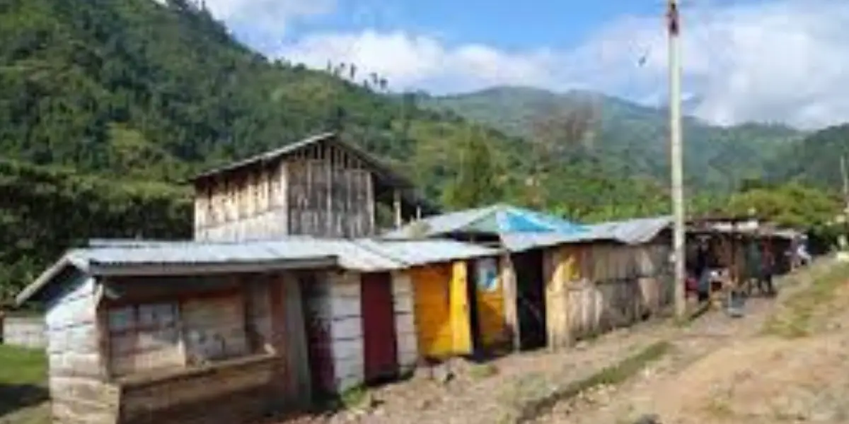 10-days-mountain-rwenzori-hiking-safari2 10-days-mountain-rwenzori-hiking-safari2